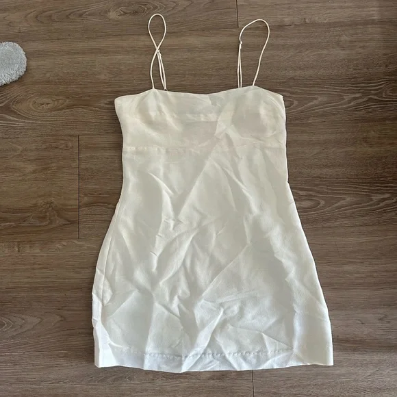 Realisation Par Dresses | Realisation Par Dress | Color: White | Size: S | Brookemay's Closet Realisation Par Dresses | Realisation Par Dress | Color: White | Size: S | Brookemay's Closet